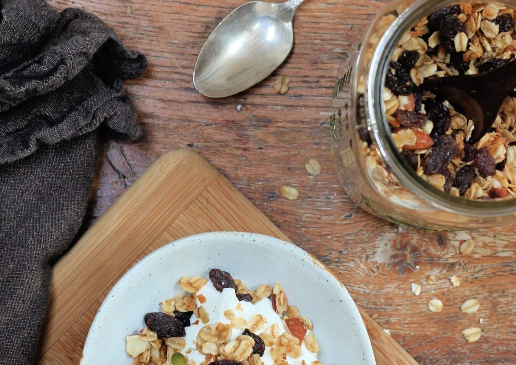 why-buy-granola-when-you-can-make-it-at-home