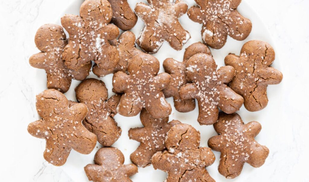 Veg-News-Gingerbread-Cookies