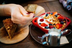 eating-yogurt-and-granola