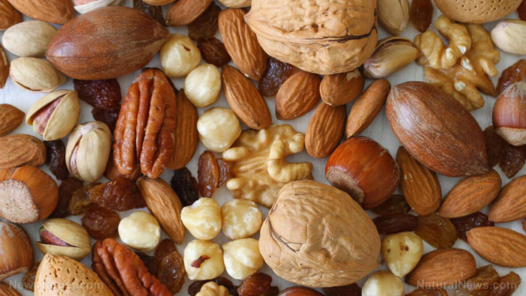Mixed-Nuts-Food-Walnuts-Almonds