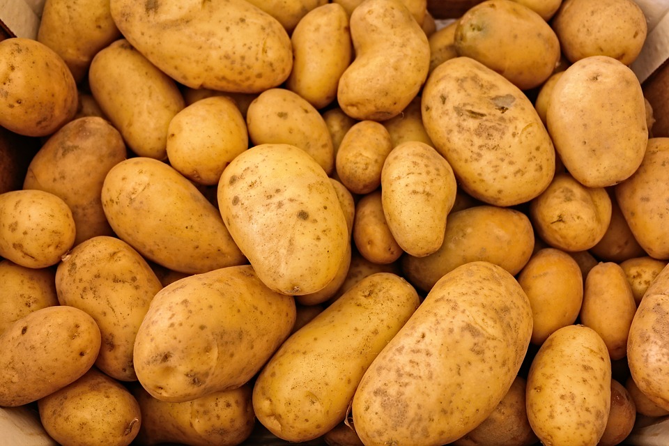 potatoes-411975-960-720