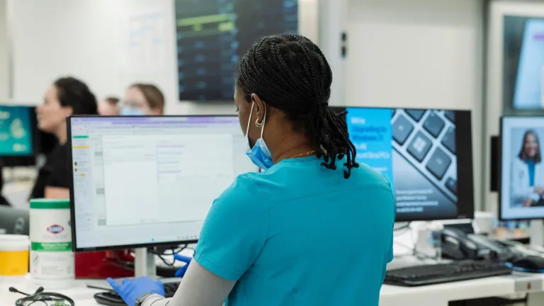 Surge in AI Use Fuels Tensions Between Hospitals and Insurers